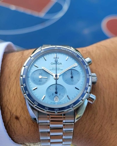 Omega speedmaster axial - omega, co-axial
