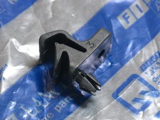 Gancio aletta parasole - gancio, lancia