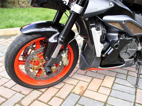 Aprilia tuono rsv4r - tuono, v4