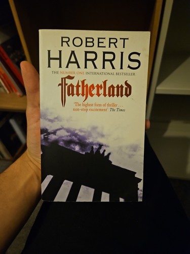 Robert harris fatherland - harris,
