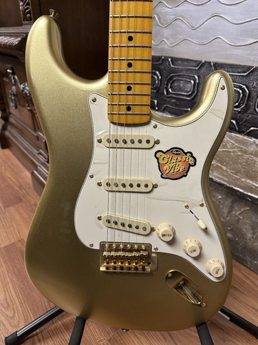 Squier fender classic vibe - squier,