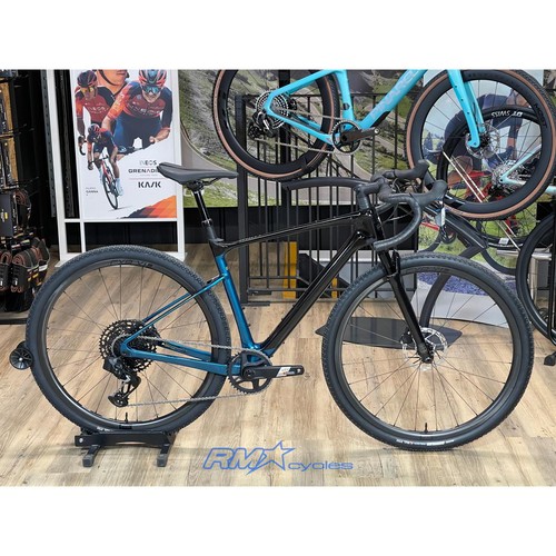 Giant revolt pro m - revolt,