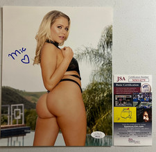 Autografo Mia Malkova firmato
