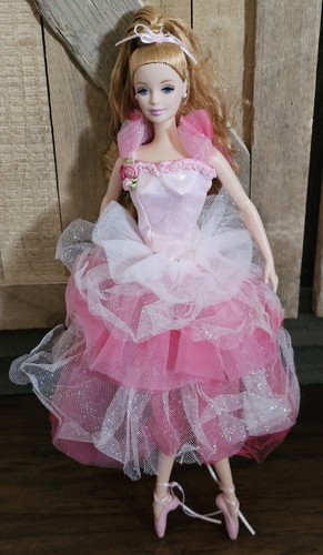 Barbie 2000 ballerina - barbie,