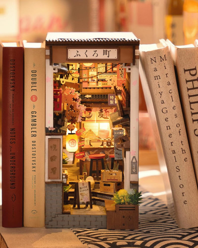 Book nook vicolo dei - vicolo,