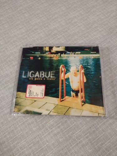 Ligabue tra palco realta - e, realta'