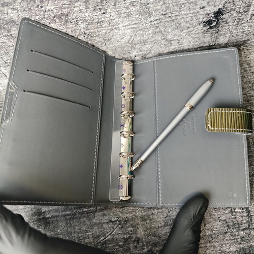 Louis vuitton agenda - louis, +