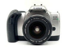 Canon EOS 3000V + Kit 28-80mm