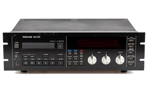 Tascam dat deck studio - tascam,