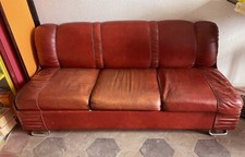 Regalo Divano 3 posti ecopelle rosso scuro usato con letto singolo a scomparsa