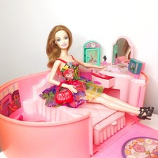 Barbie pop up house casetta arreda sorprese Mattel vintage bambola doll poupée