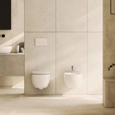 Sanitari sospesi senza brida