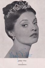 NADJA TILLER autografo