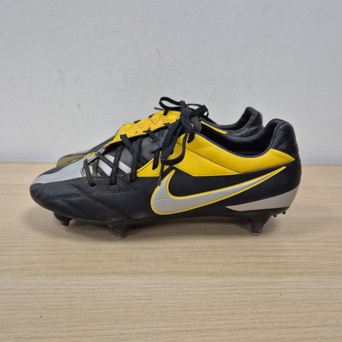 Scarpe calcio nike total - scarpe,
