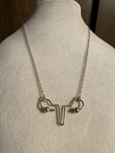 Collana catena stranezza