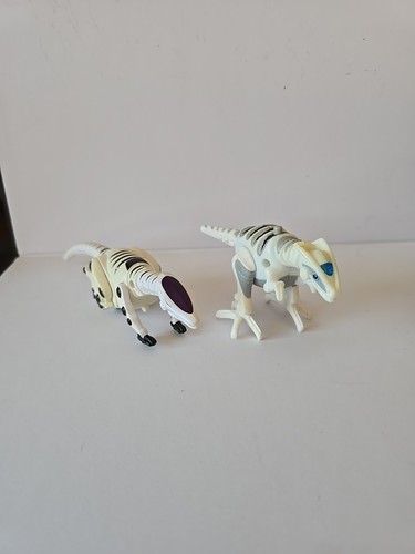 Wowwee roboraptor robot - wowwee,