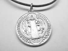 SAN BENEDETTO MEDAL WITH SOLID