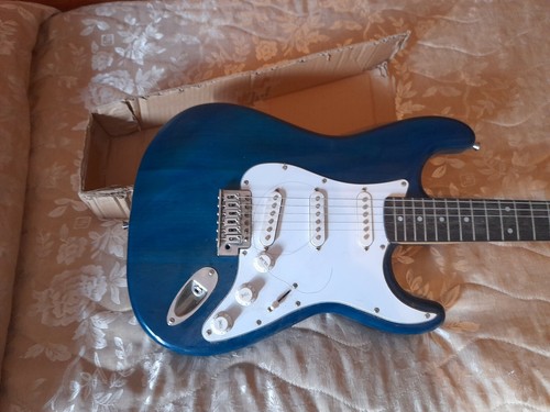 Chitarra elettrica soundsation - chitarra,