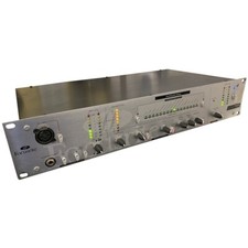 focusrite platinum penta pre amplificatore compressore Channel strip