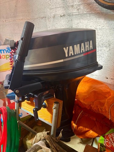 Motore fuoribordo yamaha cv - 15,