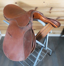 Sella da salto inglese