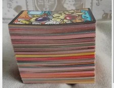 Lotto 327 figurine tutte