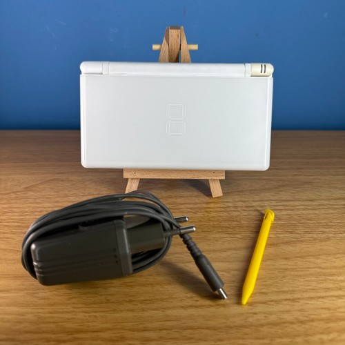 Nintendo lite console - nintendo,