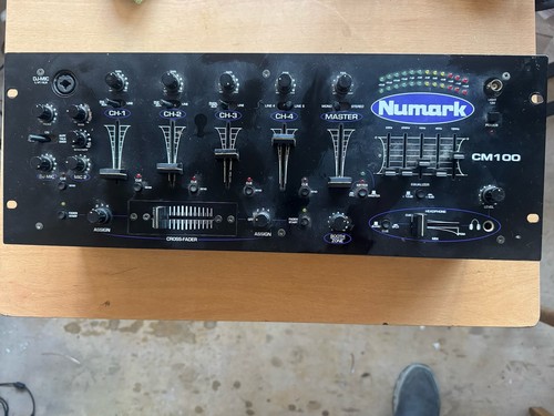 Numark cm100 mixer quattro - numark,