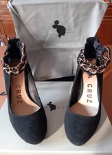 Scarpe LOLA CRUZ nere con tacco 10. -  n.36 - Vintage.-