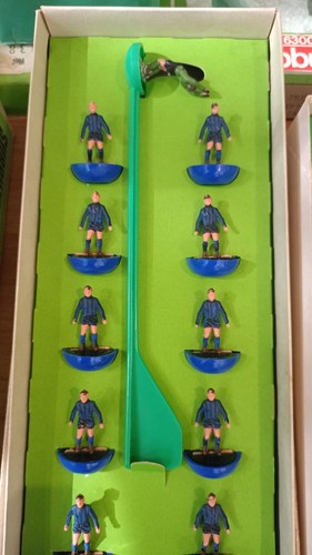 Subbuteo ref 58 base - subbuteo,