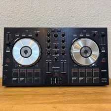 Pioneer DJ DDJ-SB Nero con