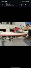 Barca Semicabinata motore 40 60cv completa di cuscini 