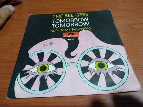 Giri bee gees tomorrow - 7",