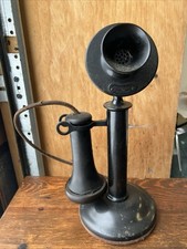 Raro telefono a candela