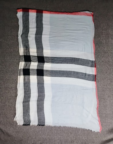Burberry cashmere blue - burberry,