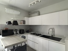 cucina completa di elettrodomestici usata