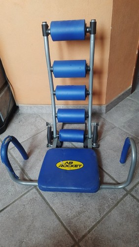 Attrezzo per addominali