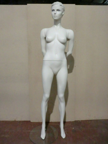 Manichino vetrina bambola moda - manichino,