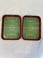 2 vassoi Birra Moretti vintage metallo campo da calcio 27x21 cm da collezione