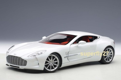 Autoart 70244 aston - 70244,