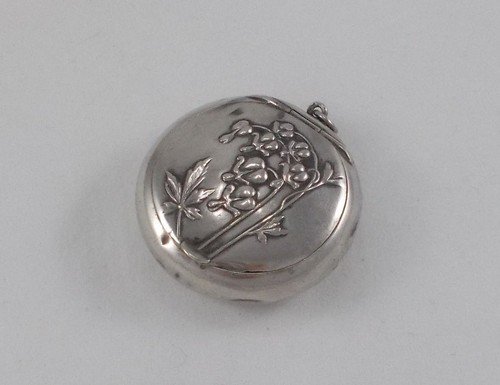 Raro elegante medaglione - *raro*,