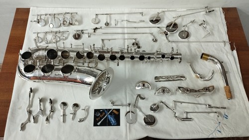 Revisione completa sax - revisione,