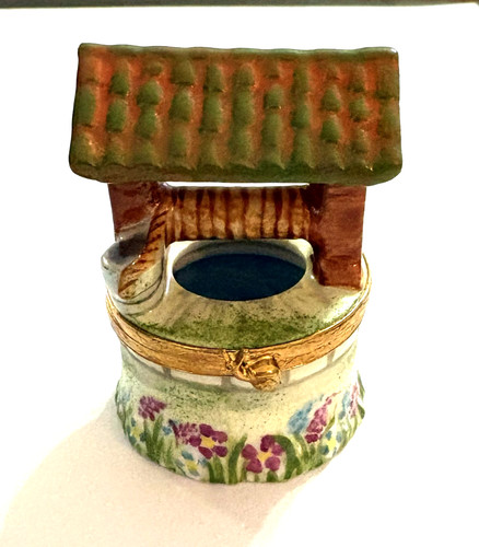 Artoria limoges trinket box - limoges,