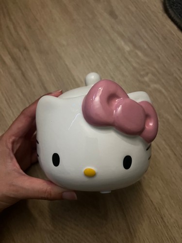 Hello kitty container - hello,