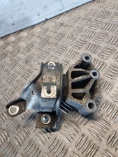 Fiat 500 ENGINE MOUNTING