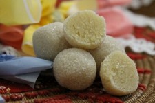 PRODOTTI TIPICI DOLCI SARDI ARTIGIANALI CONFEZIONE DA 500 GR - PASTA DI MANDORLE