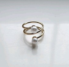 Anello avvolgente con perle