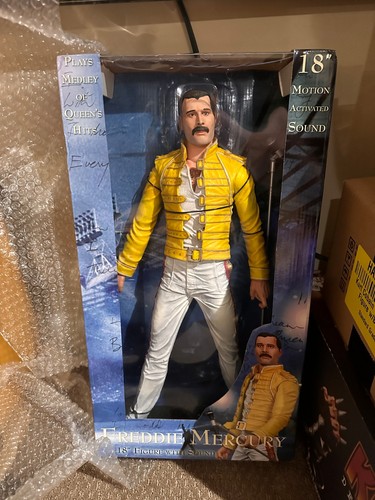 Freddie mercury queen neca - queen,