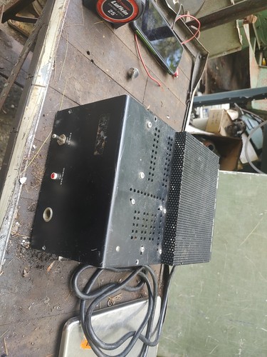 Vecchio amplificatore audio