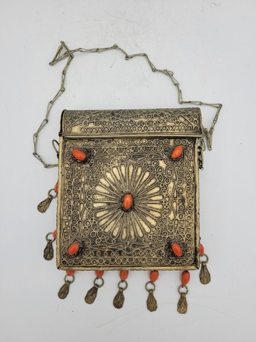 Vecchia borsa metallo con - in,